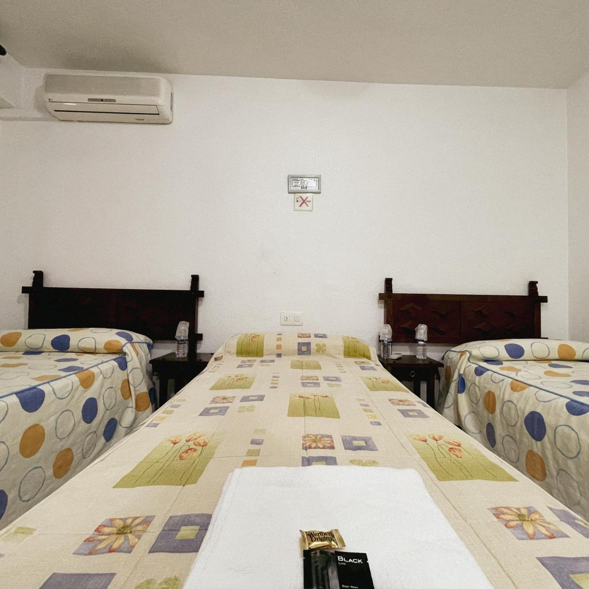 Hostal Monreal San Juan  Rom bilde