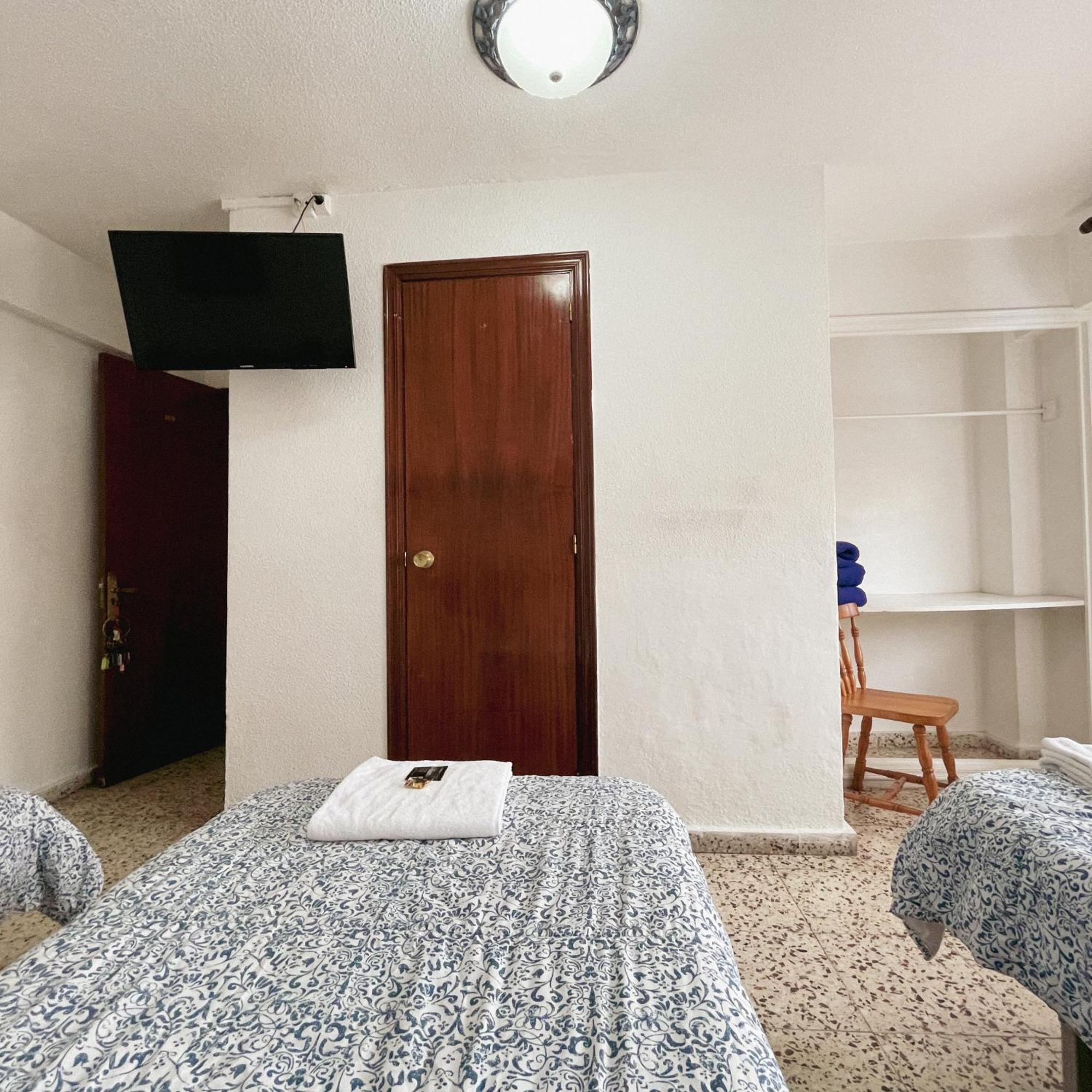 Hostal Monreal San Juan  Rom bilde